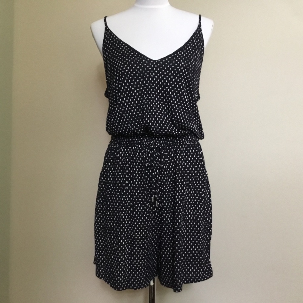 NWT H&M navy/white diamond Polka Dot knit Romper M